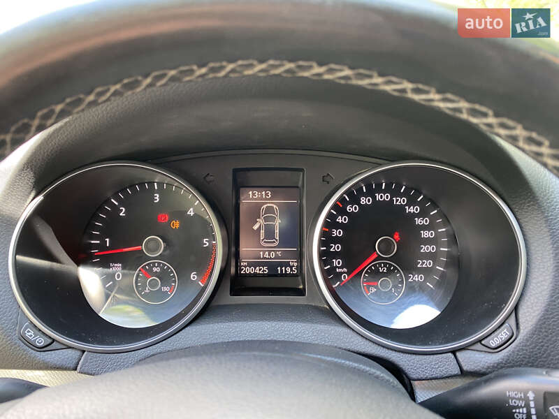 Универсал Volkswagen Golf 2013 в Немирове