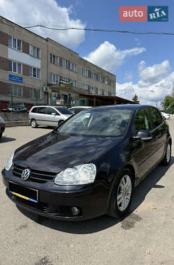 Хэтчбек Volkswagen Golf 2007 в Сумах