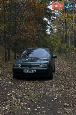 Хэтчбек Volkswagen Golf 1998 в Житомире