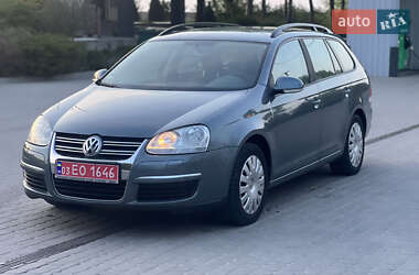 Універсал Volkswagen Golf 2007 в Новояворівську