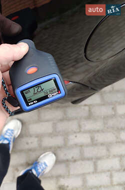 Хетчбек Volkswagen Golf 2003 в 