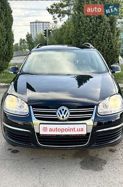 Універсал Volkswagen Golf 2008 в 