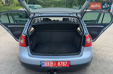 Хэтчбек Volkswagen Golf 2008 в 