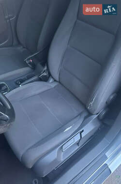 Хетчбек Volkswagen Golf 2005 в 