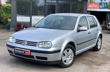Хэтчбек Volkswagen Golf 2001 в Виннице