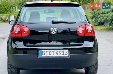Хетчбек Volkswagen Golf 2008 в 