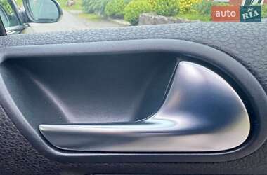 Хетчбек Volkswagen Golf 2008 в 