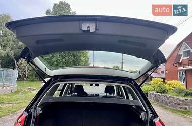 Хетчбек Volkswagen Golf 2008 в 