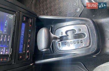 Хэтчбек Volkswagen Golf 2002 в 