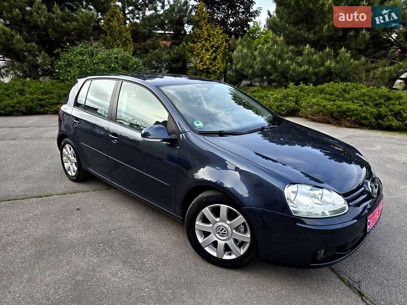 Хетчбек Volkswagen Golf 2006 в Полтаві