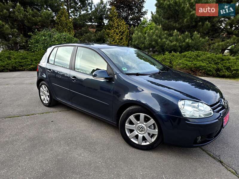 Хетчбек Volkswagen Golf 2006 в Полтаві
