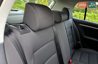 Хэтчбек Volkswagen Golf 2006 в 