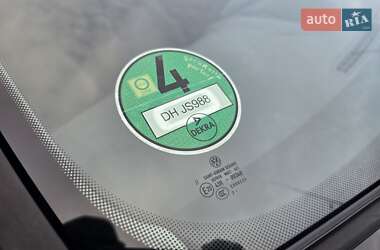 Хэтчбек Volkswagen Golf 2006 в 