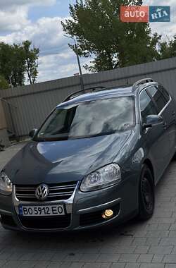 Універсал Volkswagen Golf 2008 в 