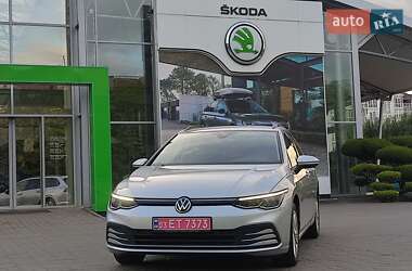 Універсал Volkswagen Golf 2021 в Млиніві