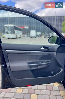 Универсал Volkswagen Golf 2008 в 