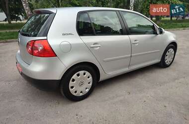 Хетчбек Volkswagen Golf 2007 в 