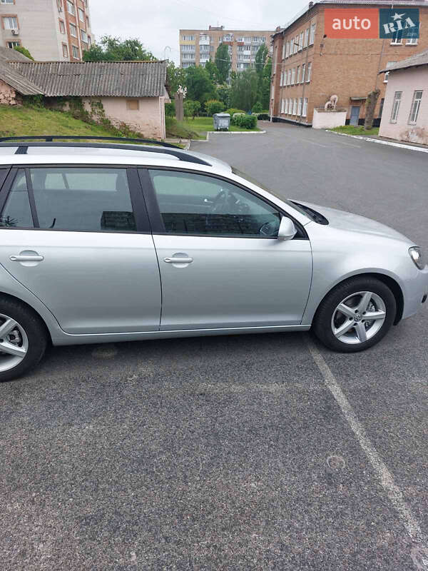 Універсал Volkswagen Golf 2013 в Білій Церкві