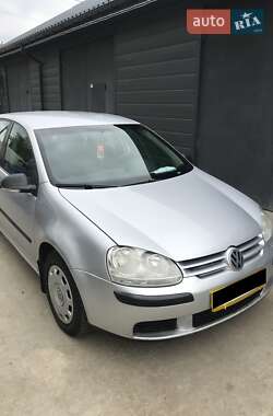 Хэтчбек Volkswagen Golf 2006 в Полтаве