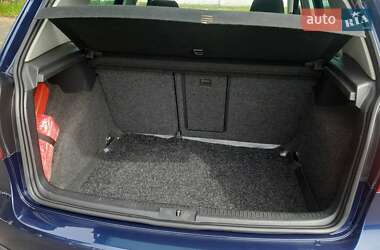 Хэтчбек Volkswagen Golf 2008 в 