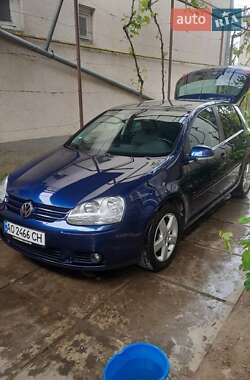 Хэтчбек Volkswagen Golf 2008 в 
