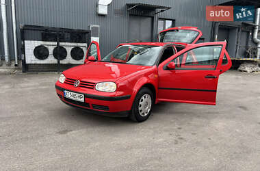 Хетчбек Volkswagen Golf 1998 в 