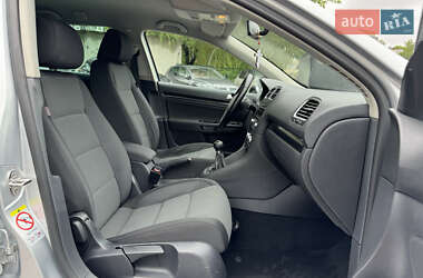 Универсал Volkswagen Golf 2010 в 