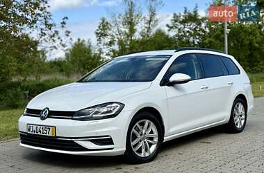 Універсал Volkswagen Golf 2018 в 
