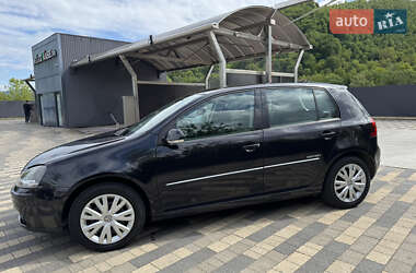 Хэтчбек Volkswagen Golf 2008 в 