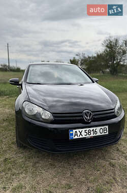 Хетчбек Volkswagen Golf 2009 в Андріївці