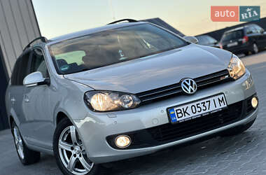 Универсал Volkswagen Golf 2009 в Владимире