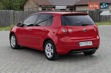 Хетчбек Volkswagen Golf 2007 в 