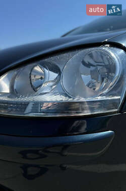 Хэтчбек Volkswagen Golf 2007 в 