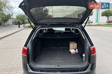 Универсал Volkswagen Golf 2014 в 
