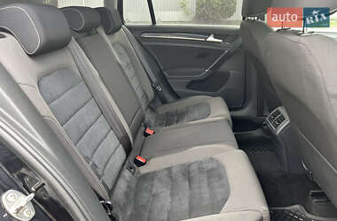 Универсал Volkswagen Golf 2014 в 