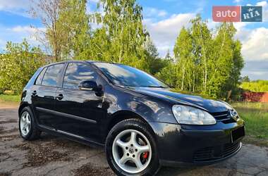 Хэтчбек Volkswagen Golf 2004 в Шостке