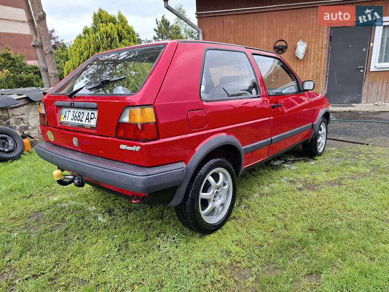 Хетчбек Volkswagen Golf 1987 в Долині