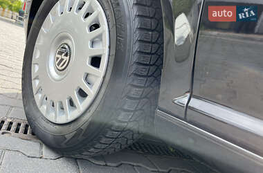 Хетчбек Volkswagen Golf 2002 в 