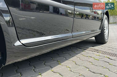 Хетчбек Volkswagen Golf 2002 в 