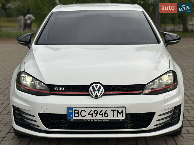 Volkswagen Golf 2015