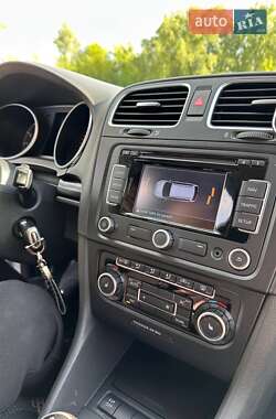 Універсал Volkswagen Golf 2009 в 
