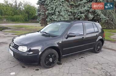 Хэтчбек Volkswagen Golf 2001 в Лубнах