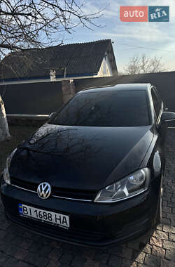 Хэтчбек Volkswagen Golf 2015 в Гребенке