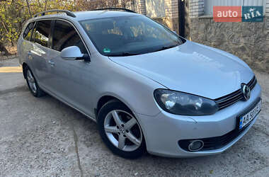 Универсал Volkswagen Golf 2012 в Киеве
