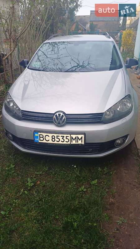 Універсал Volkswagen Golf 2013 в Львові