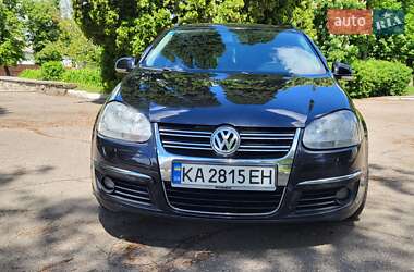 Универсал Volkswagen Golf 2009 в 