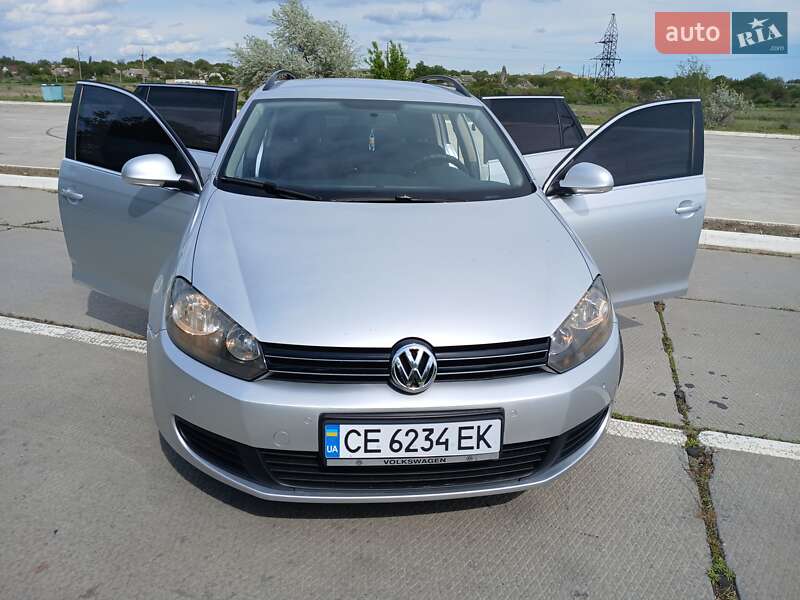 Универсал Volkswagen Golf 2011 в Новой Одессе