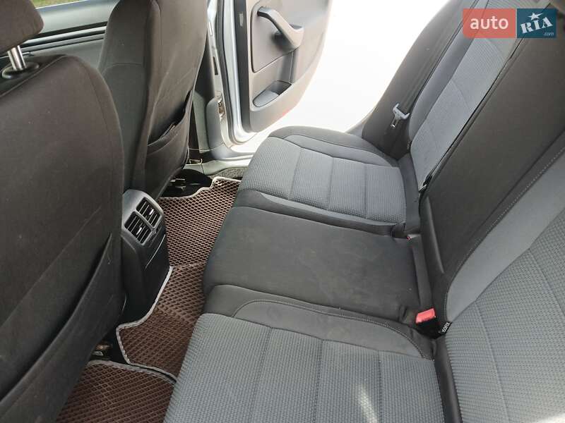 Универсал Volkswagen Golf 2011 в Новой Одессе