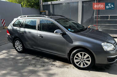 Універсал Volkswagen Golf 2008 в 