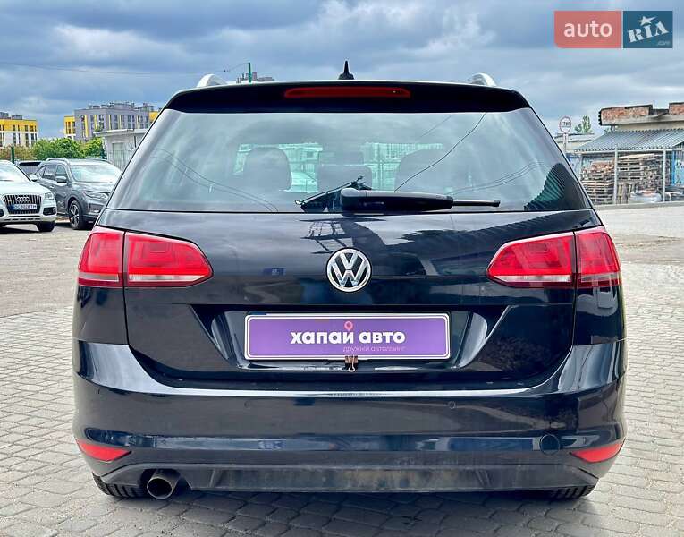 Универсал Volkswagen Golf 2016 в Львове